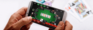 Main Judi Poker Pada Aplikasi Handphone